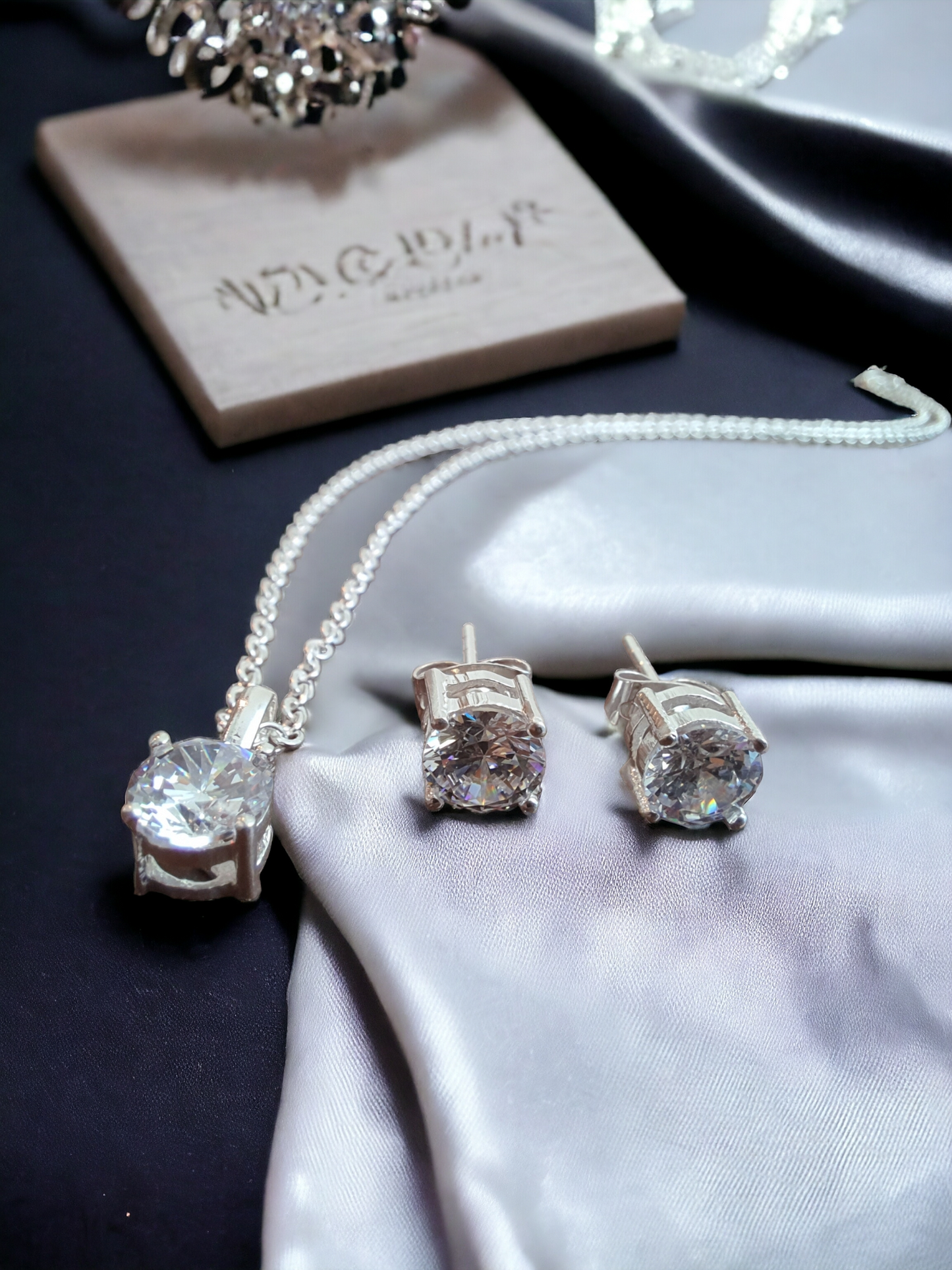 6 mm Cubic Zircon Stone Pendant and Earrings Set